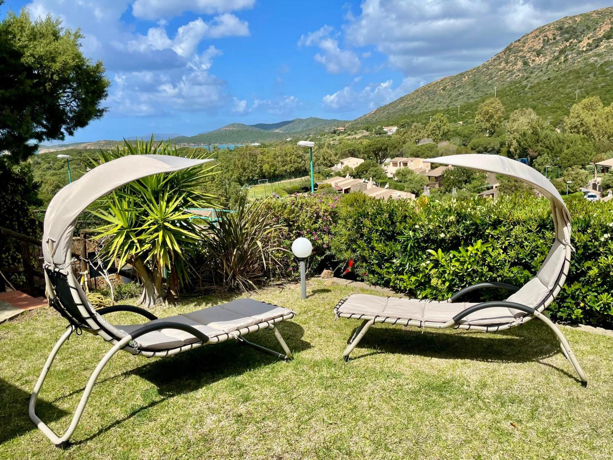 Villa Perdalonga, Vista Mare Sea View Tuerredda Теулада Екстериор снимка
